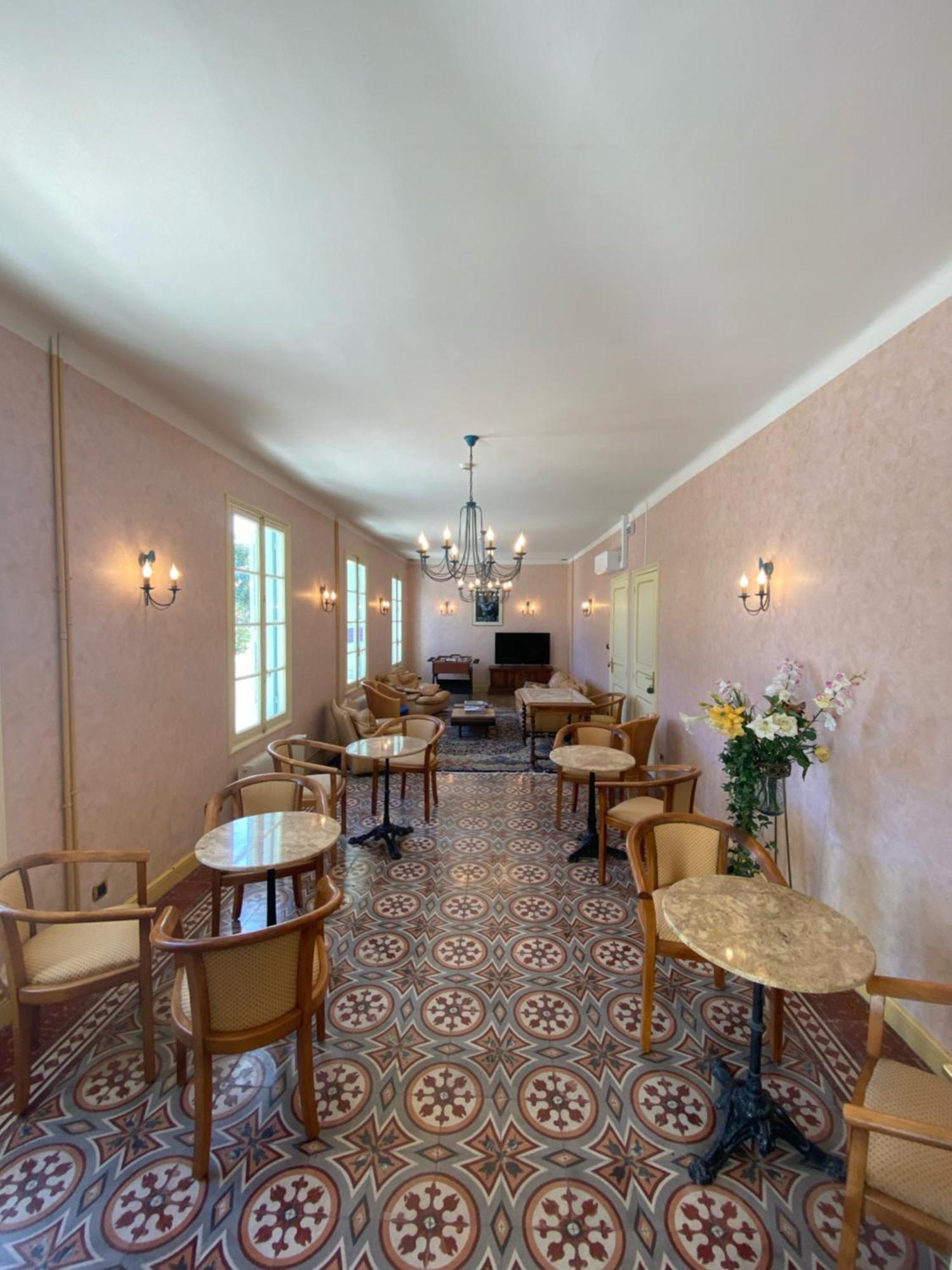 Hotel Le Floreal Le Soler Εξωτερικό φωτογραφία